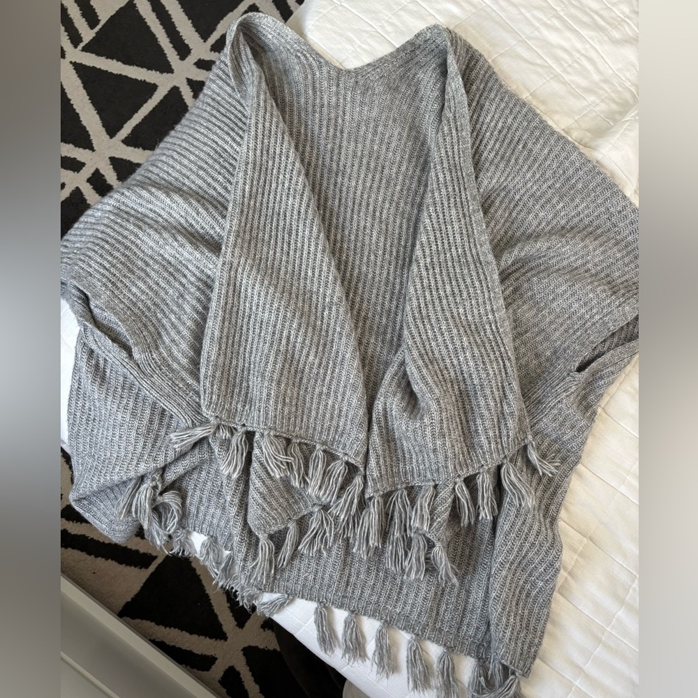 American Eagle poncho
